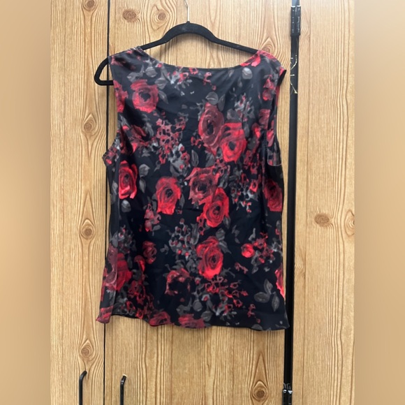 Talbots Black and Red Floral Blouse silk size 18‎ - Picture 2 of 4
